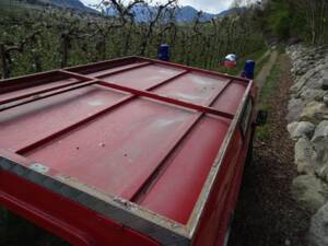 Image 23/24 of Land Rover 110 (1986)