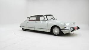 Bild 3/15 von Citroën ID 19 Break (1965)