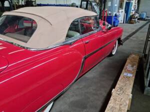 Bild 4/5 von Pontiac Star Chief Convertible (1954)