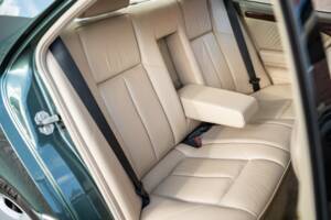 Bild 50/74 von Mercedes-Benz C 280 (1993)