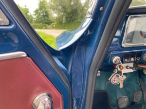 Image 14/75 of Alfa Romeo Giulia 1300 TI (1966)