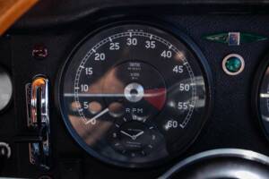Bild 29/44 von Jaguar E-Type 4.2 (1965)