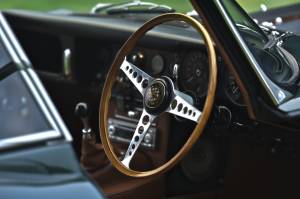 Image 26/50 de Jaguar Type E 4.2 (1965)