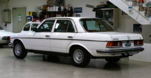 Bild 6/25 von Mercedes-Benz 280 E (1977)
