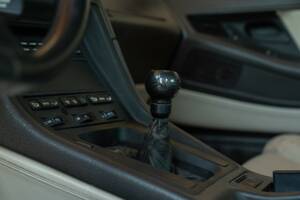 Bild 38/50 von BMW 850i (1990)