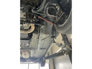 Afbeelding 28/36 van Mercedes-Benz 560 SL (1988)