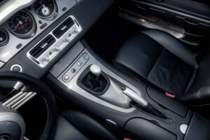 Image 77/84 of BMW Z8 (2001)