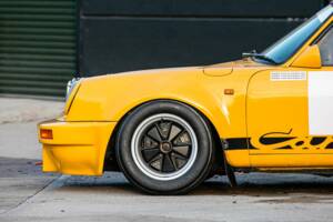 Image 11/50 de Porsche 911 RSR 3.0 (1975)