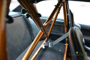 Image 23/50 of BMW 323i (1998)