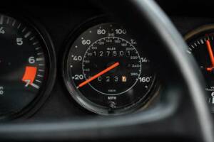 Bild 10/50 von Porsche 911 Carrera 3.2 (1989)