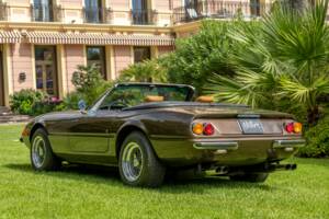 Afbeelding 53/53 van Ferrari 365 GTB/4 Spyder (1971)