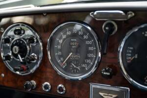 Image 44/64 of Aston Martin DB 2/4 Mk II (1957)