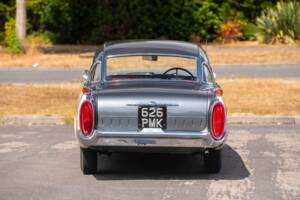 Image 49/50 of Vauxhall Cresta (1958)