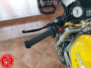 Image 21/31 de Ducati Monster 900 (1996)