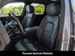 Bild 6/31 von Porsche Cayenne Coupé E-Hybrid (2026)