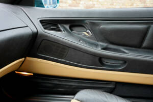 Image 44/50 of BMW 850CSi (1994)