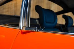 Image 28/74 of Ferrari 365 GTB/4 Daytona (1971)