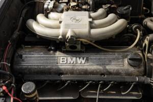 Afbeelding 37/48 van BMW 325i (1990)