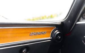 Image 49/53 of Alfa Romeo 2000 GT Veloce (1975)