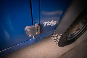 Image 33/86 de Land Rover Defender 110 Td5 (1999)