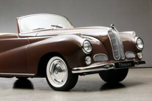 Image 13/26 of BMW 502 Autenrieth (1955)