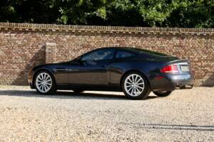 Image 34/50 of Aston Martin V12 Vanquish (2003)