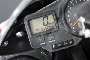 Afbeelding 31/44 van Yamaha YZF 1000 R1 (1998)