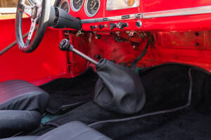 Image 35/60 of Alfa Romeo Giulia 1600 Spider (1963)