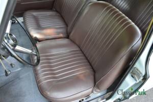 Image 21/50 de Alfa Romeo Giulia 1300 (1967)