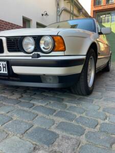 Bild 35/82 von BMW 525i (1993)
