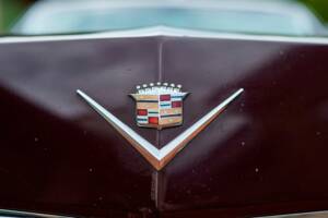 Bild 86/200 von Cadillac Coupe DeVille (1968)