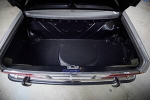 Image 33/100 de Mercedes-Benz 450 SL (1973)