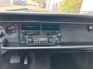 Image 19/47 of NSU Ro 80 (1976)