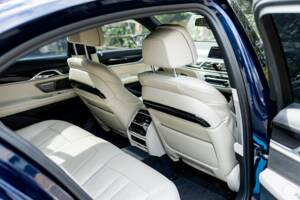 Bild 26/46 von BMW 740d xDrive (2022)