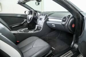 Afbeelding 12/50 van Mercedes-Benz SLK 200 Kompressor (2007)