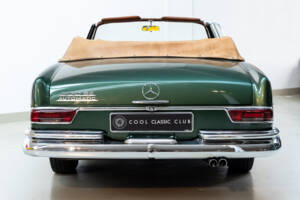 Afbeelding 5/47 van Mercedes-Benz 300 SE (1967)