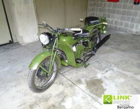 Immagine 2/10 di Moto Guzzi DUMMY (1981)