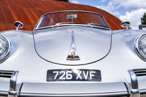 Afbeelding 31/39 van Porsche 356 B 1600 Roadster (1960)