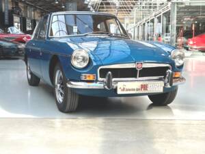 Image 4/21 of MG MGB GT (1973)