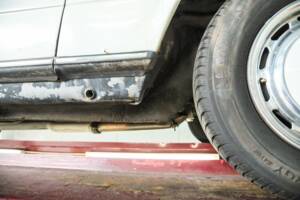 Bild 48/50 von Mercedes-Benz 300 D (1983)