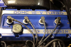 Bild 25/38 von Ford Escort RS Cosworth (1992)