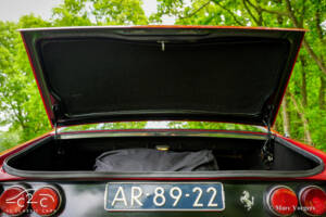 Image 69/80 de Ferrari 365 GTC&#x2F;4 (1972)