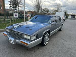 Bild 1/8 von Cadillac DeVille (1991)