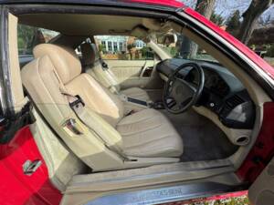 Image 25/30 of Mercedes-Benz SL 280 (1994)