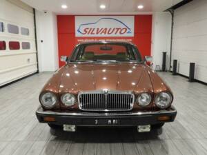 Imagen 2/15 de Jaguar XJ 6 4.2 (1981)