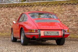 Immagine 6/50 di Porsche 912 (1968)