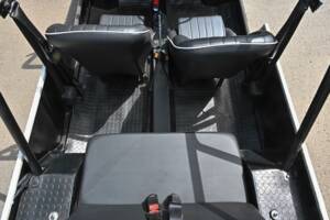 Immagine 36/50 di Mini Moke (1973)