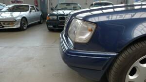 Afbeelding 31/40 van Mercedes-Benz E 420 (1993)