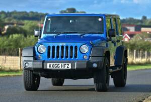 Image 1/50 of Jeep Wrangler 3.8 &quot;75th Aniversary&quot; (2016)