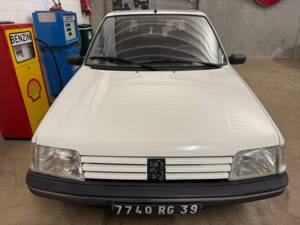Image 4/16 of Peugeot 205 (1992)